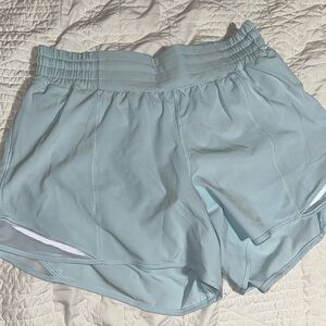 lululemon shorts size 8